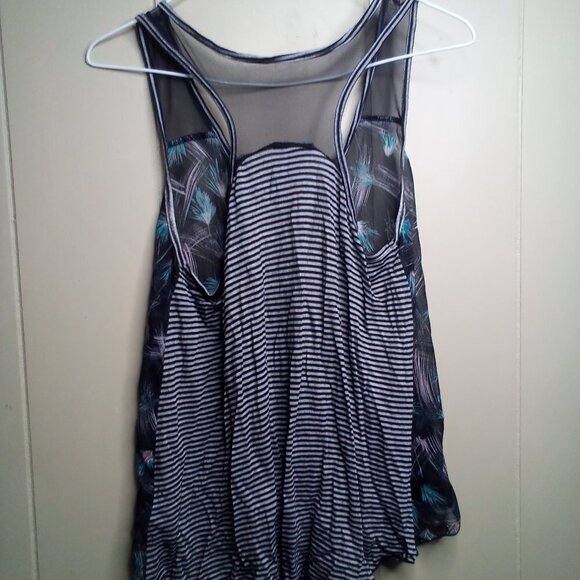 Living Doll Blouse M Sheer Sleeveless Zipper Black White Print - Picture 3 of 13